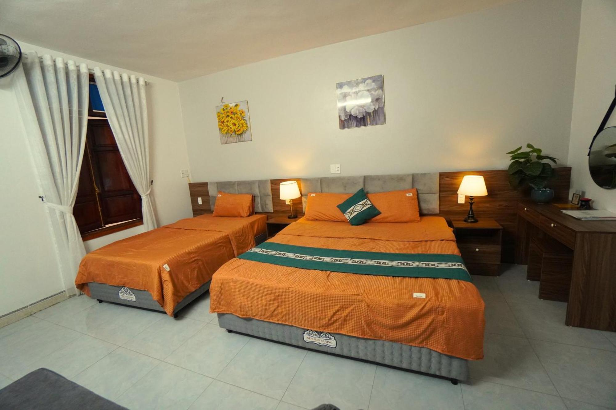 Ha Giang Lotus Hostel Motorbikes Tours Екстер'єр фото
